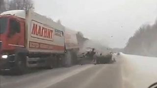 Tragic accident in Russia January 2017 Car crash compilation