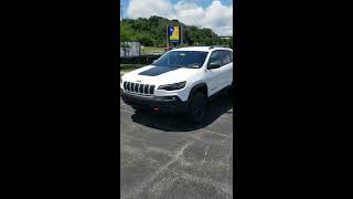 2019 Jeep Cherokee  J19065 Dave @ Goldy