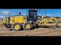 greyder komatsu gd675