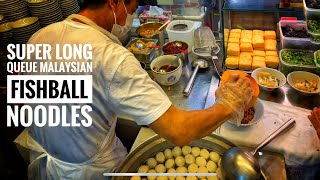 SINGAPORE HAWKER FOOD - MALAYSIAN HUP KEE FISHBALL NOODLES