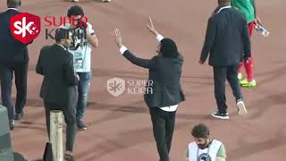 رد فعل سونج بعد تحية جماهير مصر له بعد الفوز على مالي