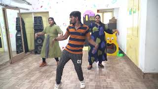 He Is So Cute Dance Video || Sarileru Neekevaru || Mahesh Babu || Rashmika Mandhanna