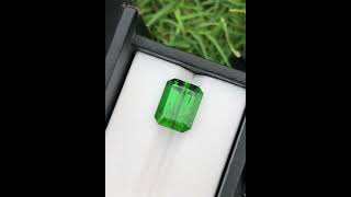 8.65 carats beautiful faceted green tourmaline available for Sale..