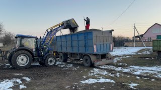 Ціна на соняшник пішла вниз. КАМАЗ без мене не виїхав.