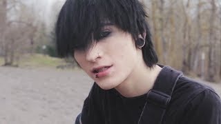 Johnnie Guilbert - "Lost My Sanity" Official Music Video