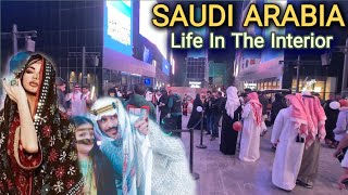 Saudi Arabia 2025 | Founding Day Celebration at Riyadh | Life In The Interior of Saudi Arabia