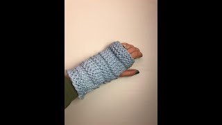 Easy Fingerless Mittens (Beginner friendly)