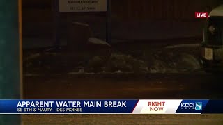 Apparent water main break in Des Moines