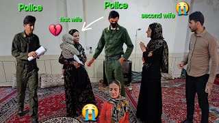 Ruhollah and his third wife travel to Zahra hut to start their marriage and ask Zahra for a divorce