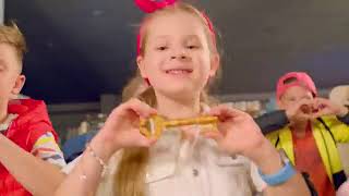 Diana and Roma   TOY CITY   Kids Song Official Video