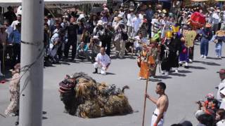 糸満市　真栄里大綱引き獅子舞ガーエー　20160916