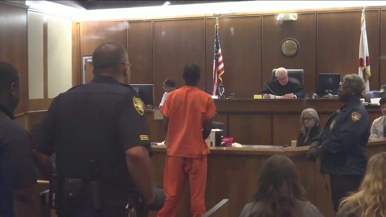 Inmate Charged In Jail Death In Court - YouTube