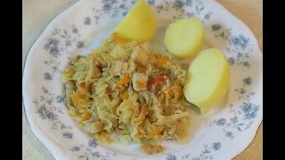 STEWED CABBAGES WITH PORK BACON