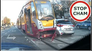 Kolizja z tramwajem - nieudane zawracanie w Pabianicach #1242 Wasze Filmy