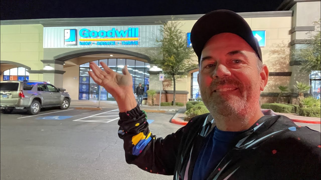 Goodwill Thrifting Livestream Youtube