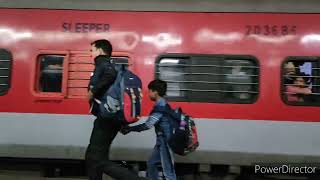 Daund - Indore Express Arriving and Departing at Surat.