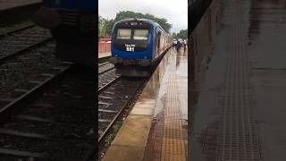 CLASS S10-881 CHINA 🇨🇳 BLUE TRAIN 🚊 #trending #touristtrain #srilankarailway #luxurytrain #travel