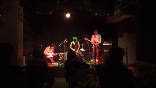 LIBEREAL - Free feel (Live at KOBE Backbeat)