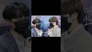 방탄 진Jin슈가Suga] 석진이 이번엔 윤기랑 눈맞춤 성공했네~