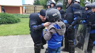 Gyermeknapi kívánságok: "Rendőr szeretnék lenni"