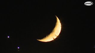 Video: Gorgeous crescent moon shines over Concord