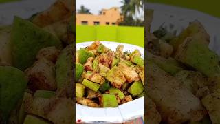 Amazing Tasty Masala Pyara (Guava) 🔥 Makha Recipe Making Skills | #shorts #youtubeshorts #viral