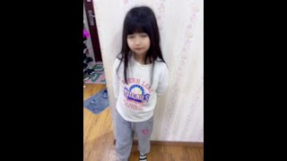 Strong mouth😂😂😂# Meng Wa# Parent-Child Daily# Ha  ha  ha  ha  ha  ha  ha  I'm going to laugh to