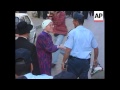 Israel - Orthodox Jews clash with police