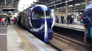 ◆関空特急　ラピート　関西空港行きとなんば行き　南海本線　天下茶屋駅　「愛が、多すぎる。」◆