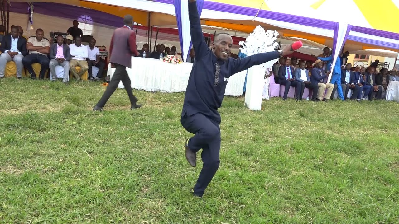 Nakunze Kubyina Muriyi Videwo Youtube