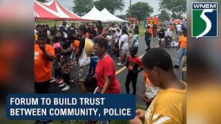 Forum to build trust between community, police