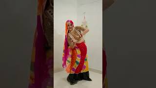 ऐसा डांस कभी नहीं देखा #rasiya#dance #shorts #shortsfeed #youtubeshorts #trending #viralshorts#viral