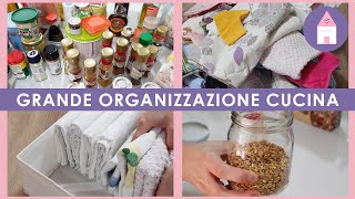 ORGANIZZAZIONE CUCINA | COME RIORDINARE I PICCOLI SPAZI | DECLUTTERING | ROUTINE DI PULIZIA