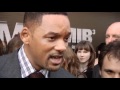 Will Smith Slaps Kissing Reporter - RAW VIDEO