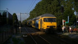 Spoorwegovergang Rosmalen // Dutch railroad crossing