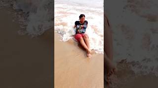 পুরীর সমুদ্র স্নান🤽#puri #beach #kolkata #bengali #tourvlog #ytshorts #views #sea #shorts #seabath