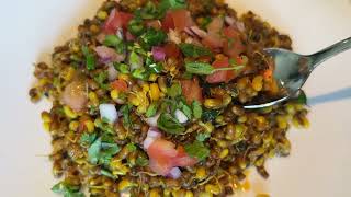 मटकीची उसळ रेसिपी | Maharashtrian Style Matkichi Usal | Healthy Moth Beans | मोड आलेल्या मटकीची उसळ