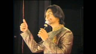 Aaj Ki Raat Mere Dil Ki Salaami Live