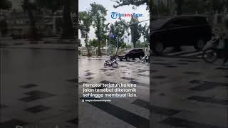 JALAN DIKERAMIK Buat Celaka Pemotor Lantaran Permukaan Jalan Jadi Licin