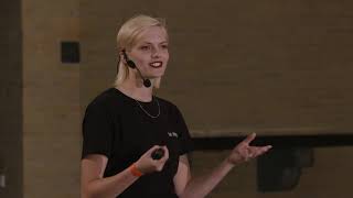 Virtual Reality from a creators perspective | Iris van der Meule | TEDxAvansUniversity