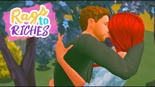 WOOHOO FOR THE FIRST TIME 🥰💋 | The Sims 4: Rags to Riches #6