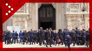 Crowd enters Milan's Cathedral for former Italian Prime Minister Silvio Berlusconi's funeral