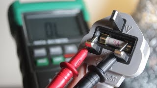 How To Test A Fuse With A Multimeter (Voltmeter | Ohmmeter) For Beginners | Continuity Test