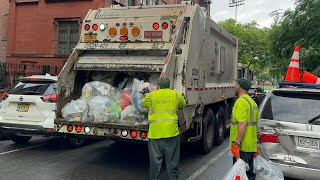 DSNY Mack LR Heil HE-5000 Rear Loader Garbage Truck Packing Bags of Bottles and Cans