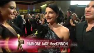 Simmone Jade Mackinnon - Red Carpet Interview (Logies 2009)