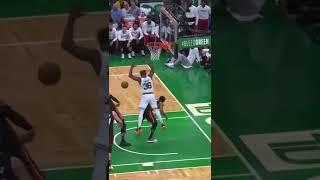 Marcus Smart SCREAMS after suffering SCARY Injury in Game 3 😱