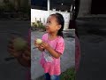 Sedapnya makan jambu airrr #shortvideo #fypシ゚viral #fizhah