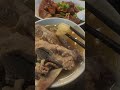 ■新加坡米其林名店■松發肉骨茶，湯頭白胡椒的辛香甜，一次喝五碗 foodie 松發肉骨茶 新加坡美食 米其林