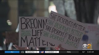 New Yorkers Take To The Streets In Wake Of Breonna Taylor Decision