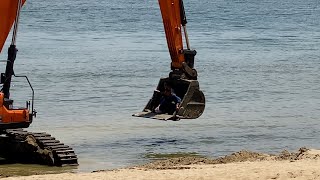 요즘 광안리에서 일어나는 일 | 발전하는 부산 수영구 | 드론택시를 뛰어넘는 굴착기 포크레인택시 인간배송 | 대발이 디벨론 DEVELON